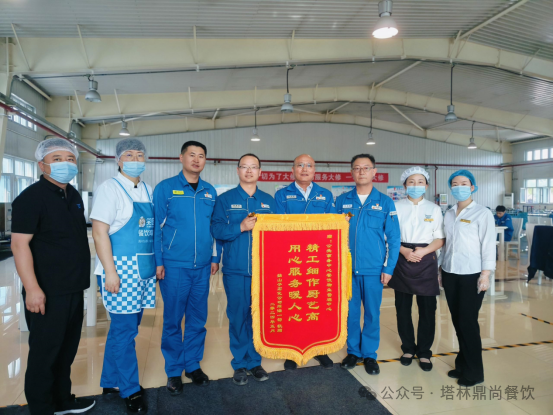 萬(wàn)眾一心奮勇拼搏、強(qiáng)化檢修大軍就餐保障