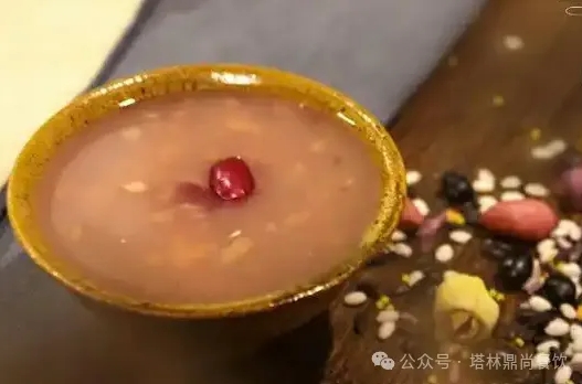 鼎尚餐飲丨臘八節快樂！塔林鼎尚與您共期美好